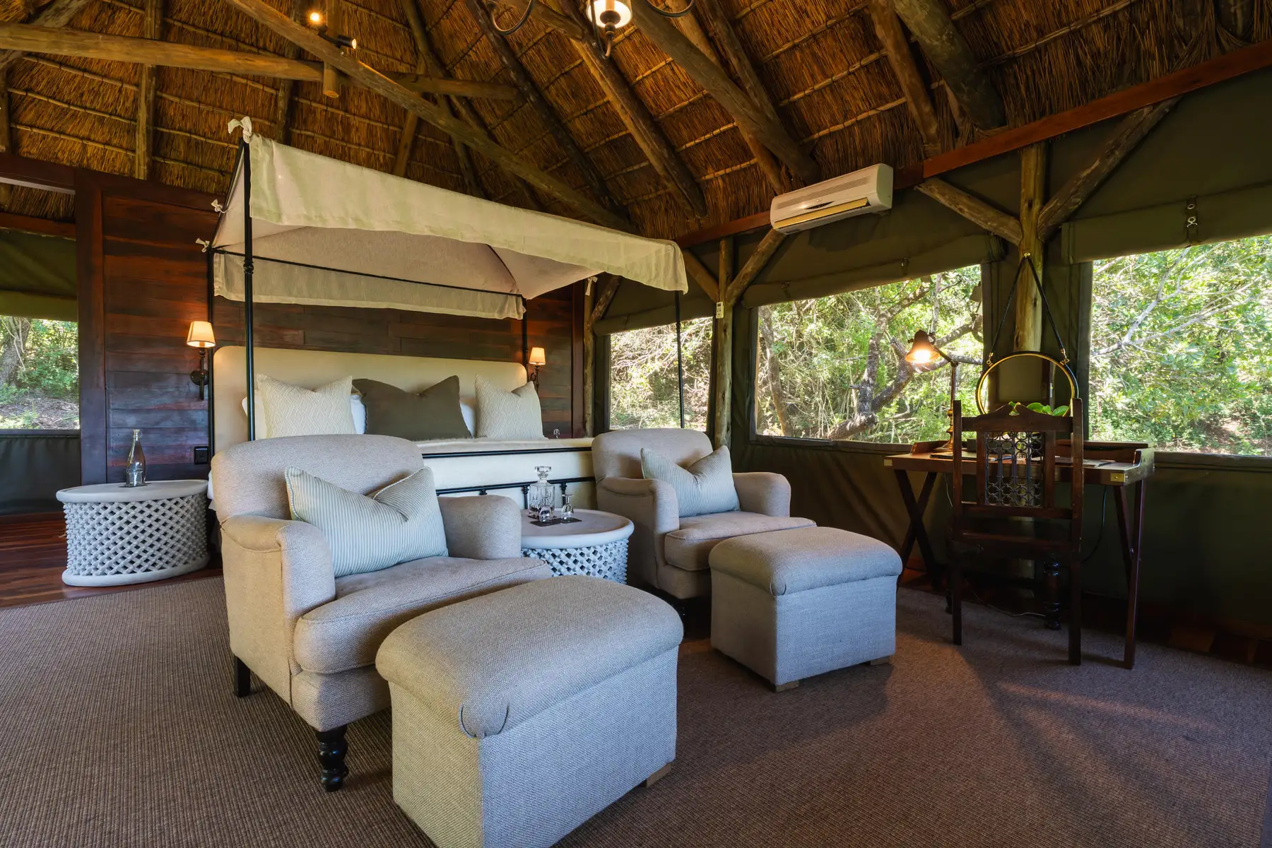 Tree Tops Safari Lodge