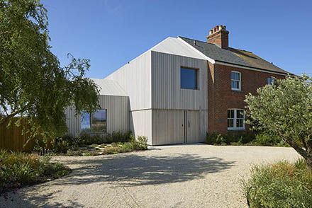 Cakeham House