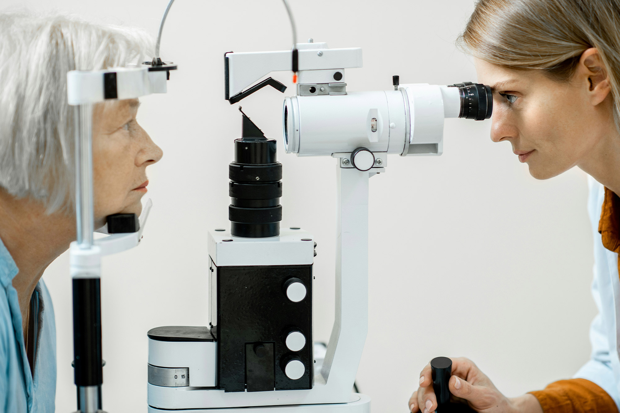 How Often Should Seniors Get an Eye Exam?