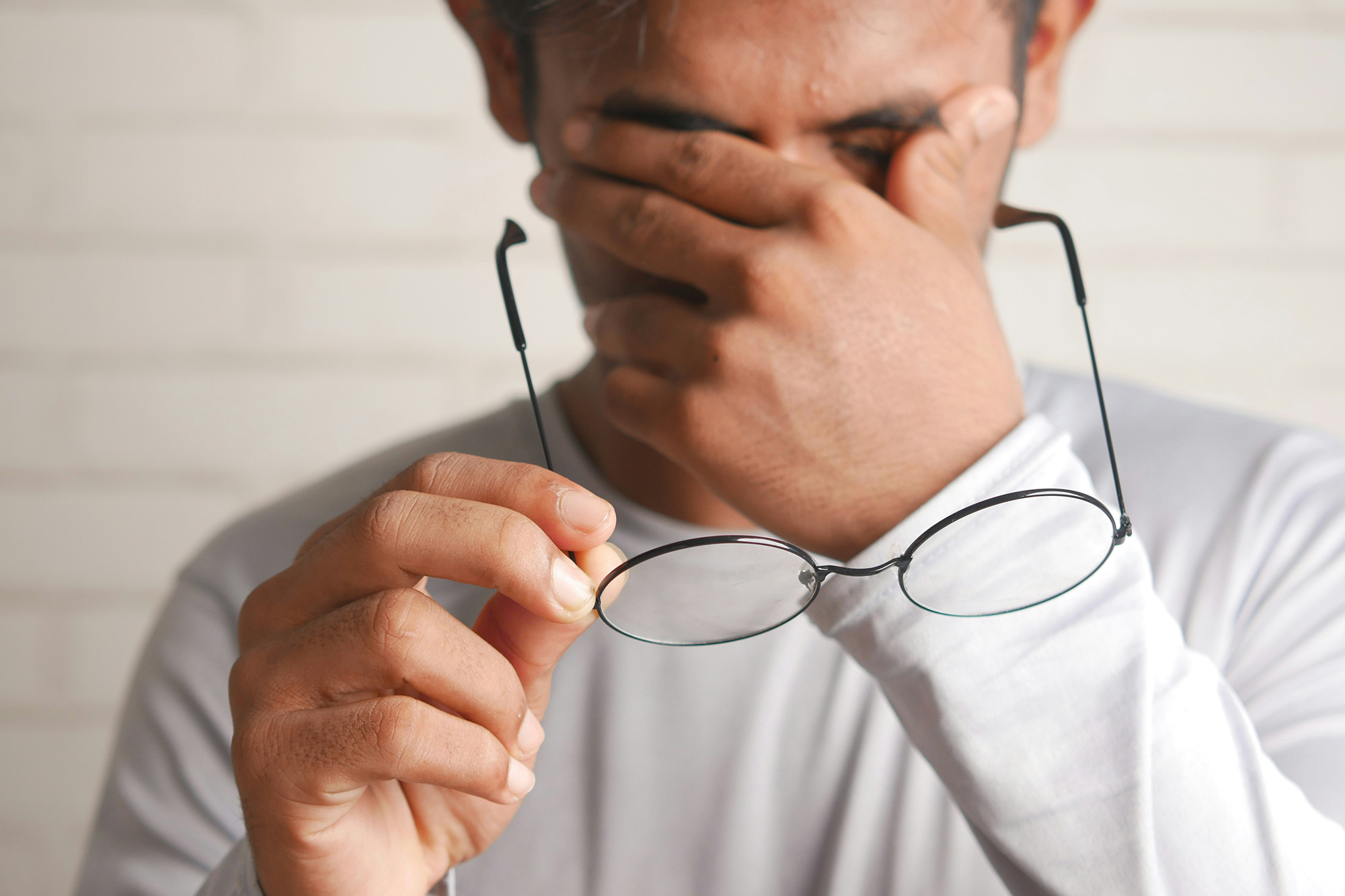 Understanding Diabetic Macular Edema: Symptoms and Treatment