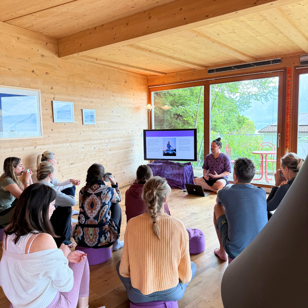 vevey-yoga-philosophy-discussion