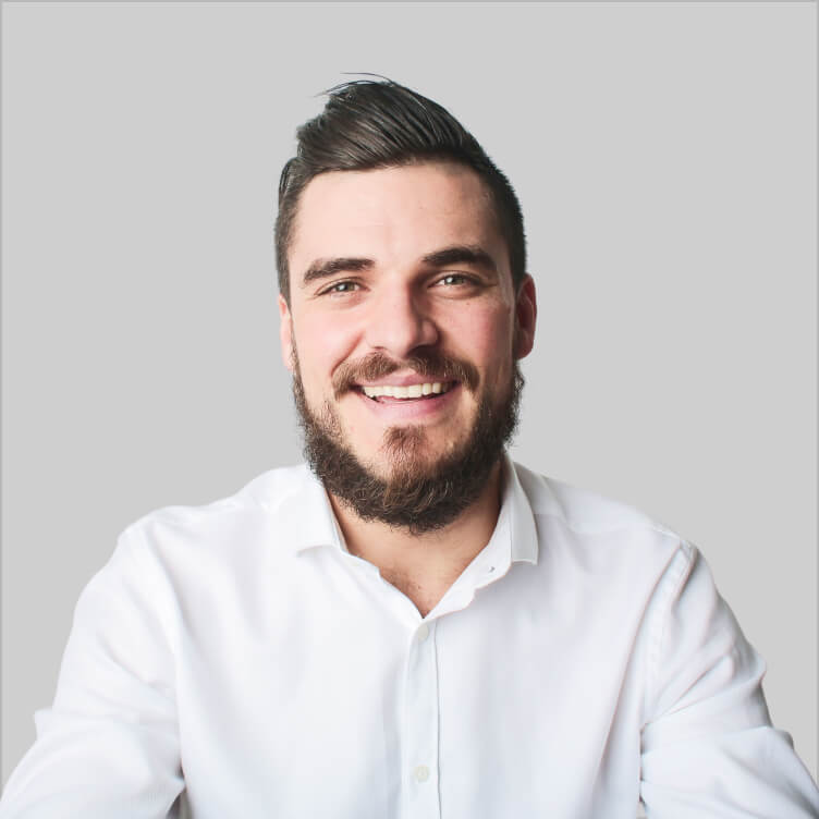 Sean Hudson - Hotel Webflow Template