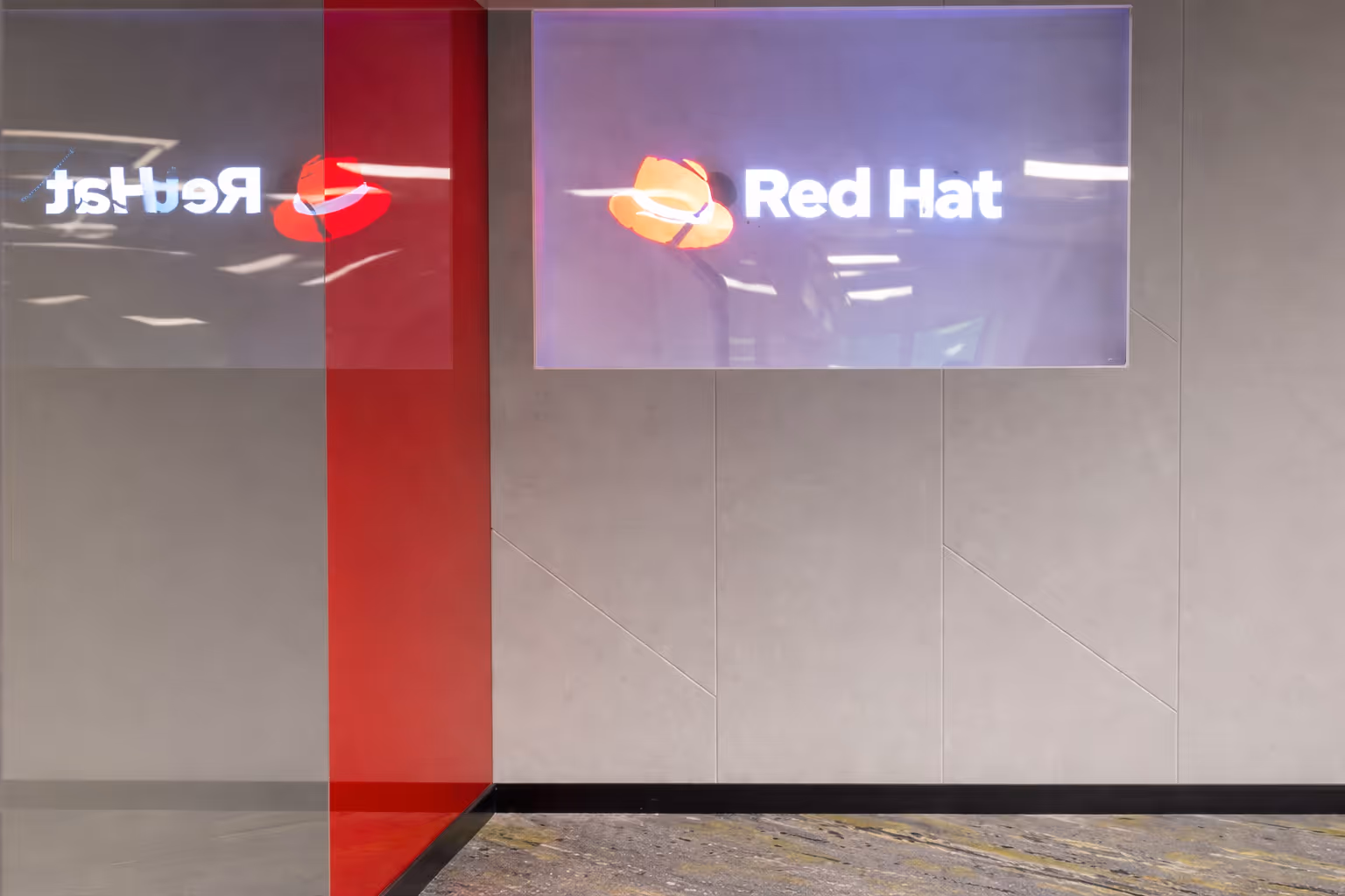 Holographic displays in corporate environment