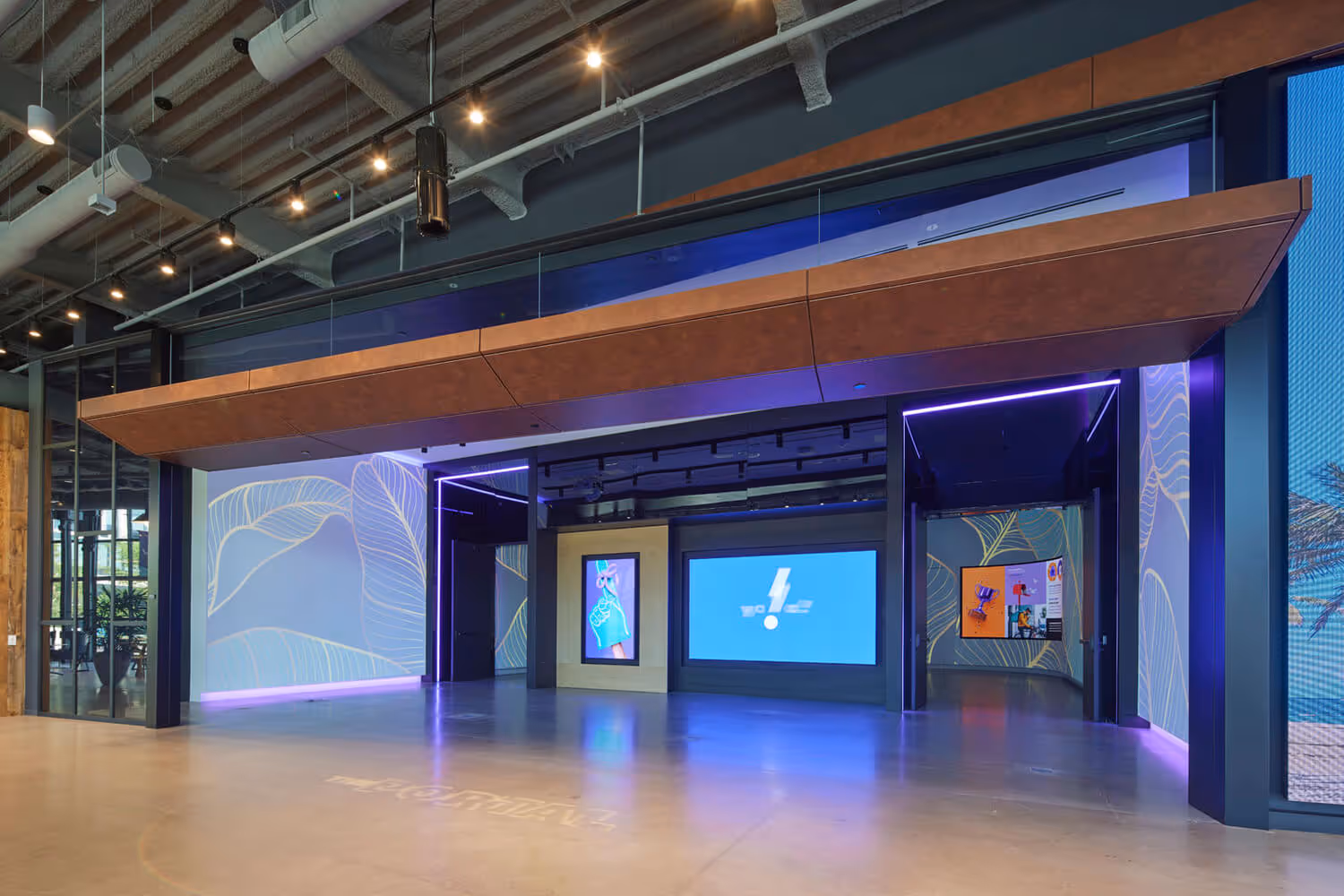 A photo of the inside of the TEECOM offices
