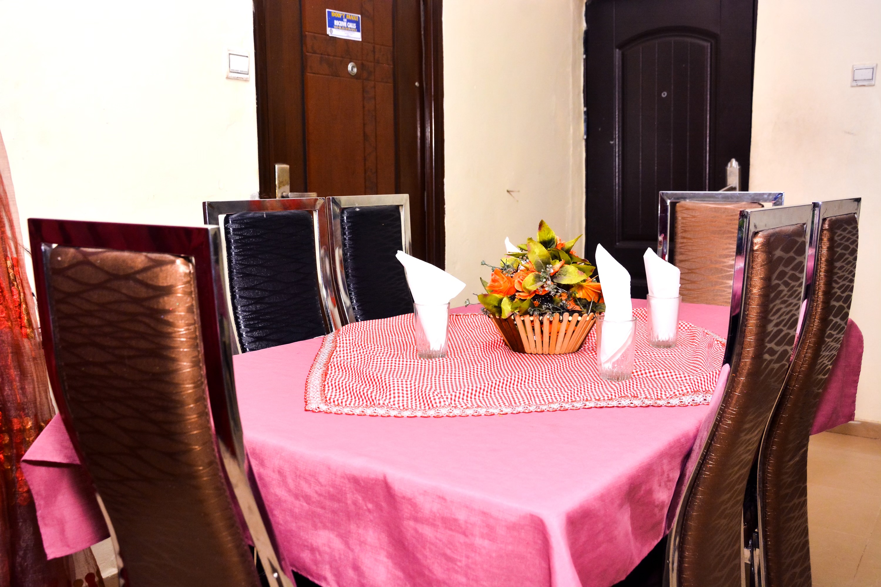 Hotel Restaurant Gallery - Hotel Webflow Template