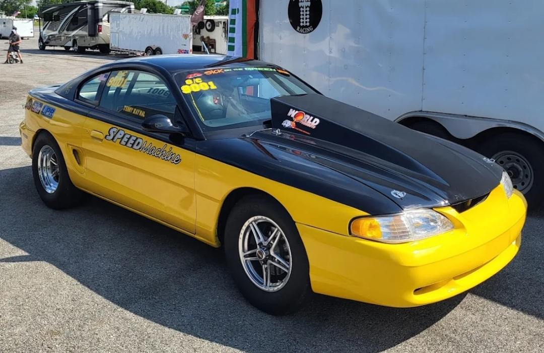 Off-track car at the race track