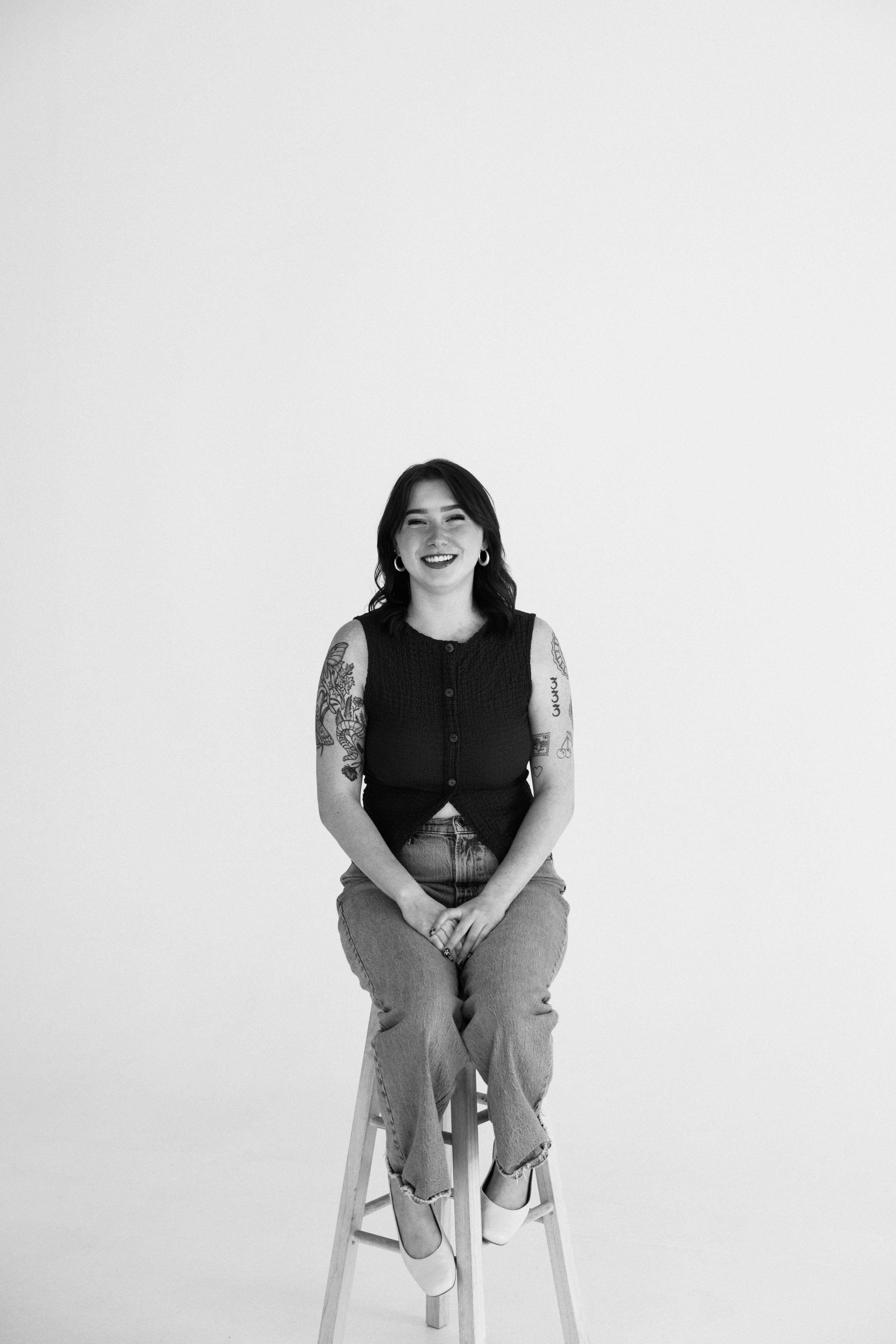 Hi, I’m Delaney! I’m a third-generation hairstylist who loves creating lived-in haircuts and color that feel effortless and natural. I’m all about finding a look that works for your lifestyle and showing you how to style it easily at home! My chair is a safe space for you to relax (or chat), feel taken care of and leave loving your hair again!