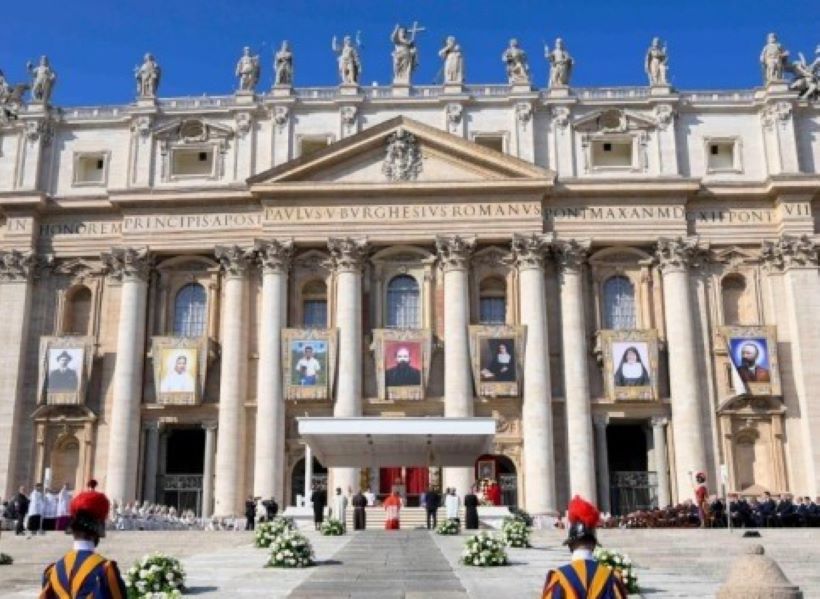 De heiligen van 2025 onder wie Carlo Acutis