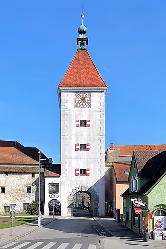 Lederturm Wahrzeichen der Stadt Wels
