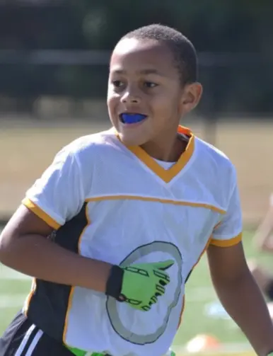 Pediatric dentist fitting sports guard using digital scan in Pflugerville TX