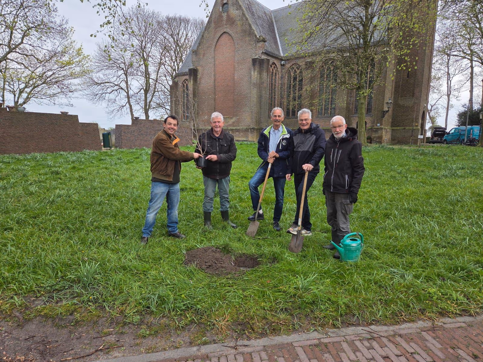 COUP trakteert 10 bomen -🌳4: Protestantse Gemeente Schermer