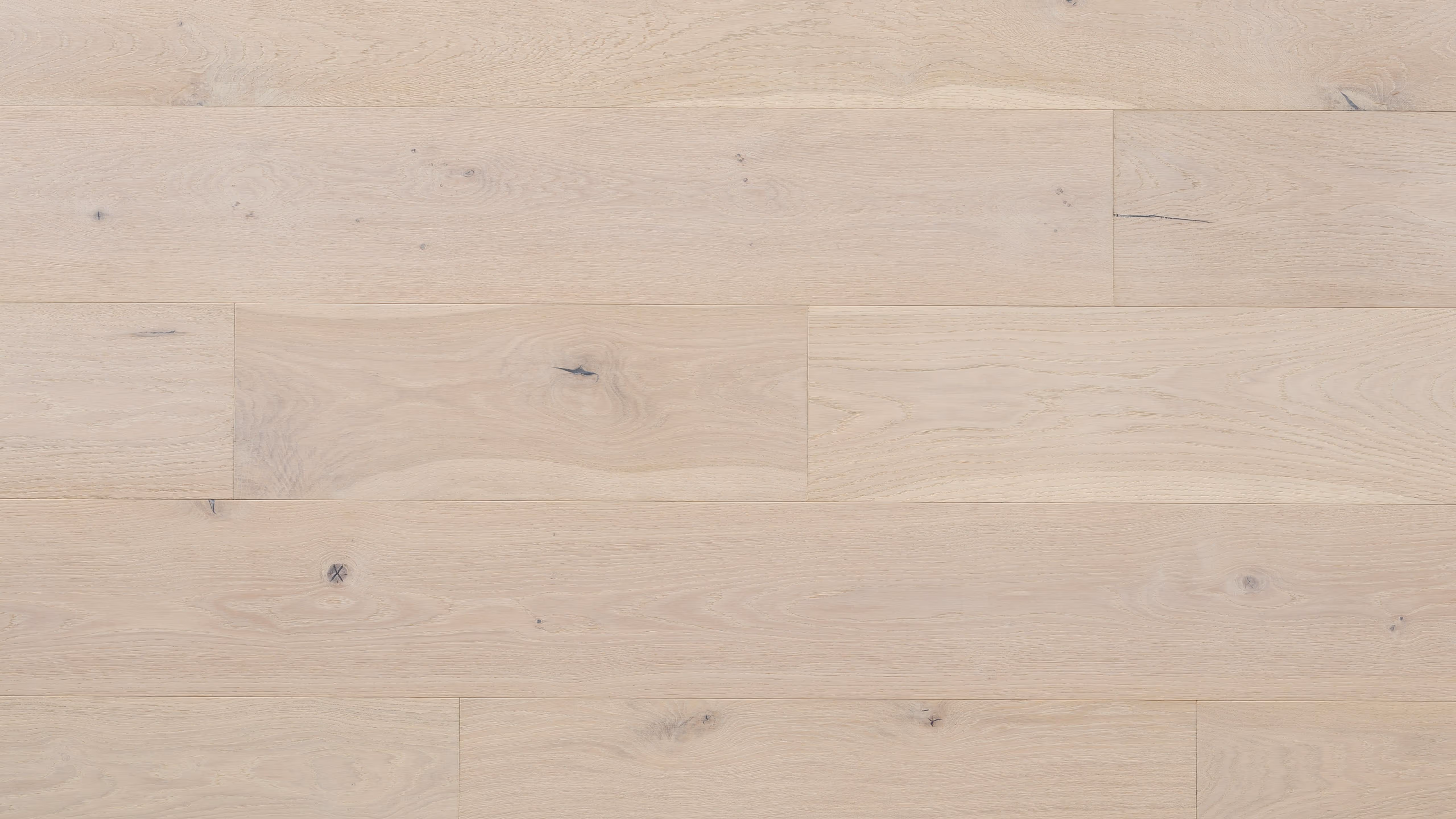  Kentwood Collection: Landmark South Brushed Oak Trail Ridge