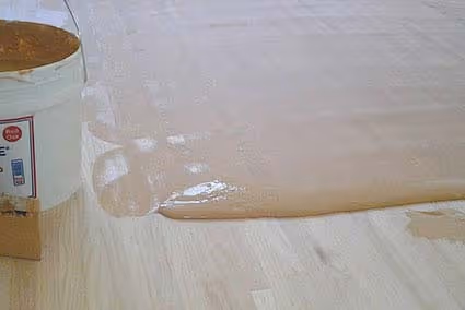 Fixing hardwood floor gaps