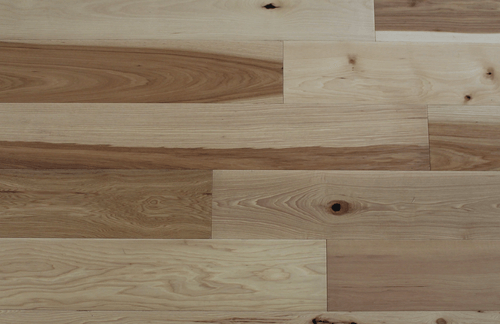 7.5" Hickory Natural flooring sample
