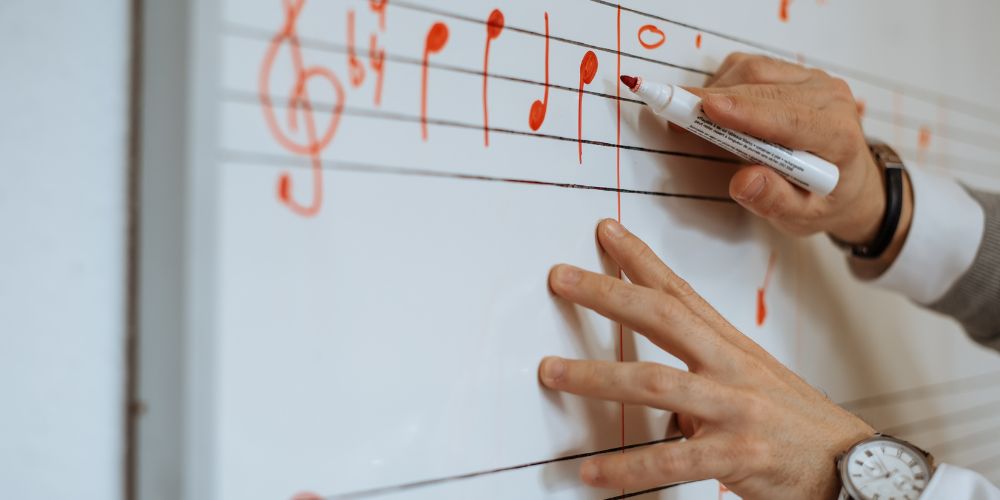 Looking for the best music lessons in Torrance? We offer expert piano, guitar, singing lessons and more for all ages! LEARN MUSIC and be part of our community!