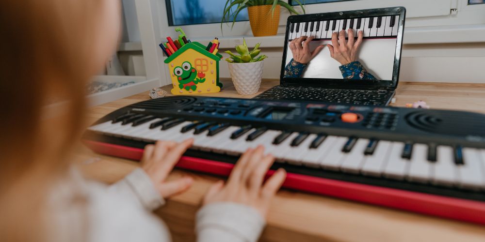 online music lessons does not suit everyone