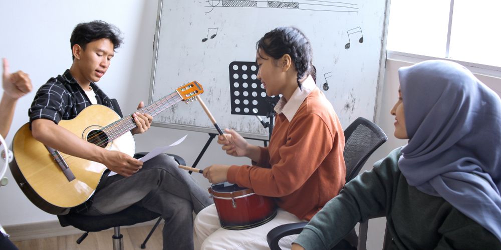 music lessons, working together in a team