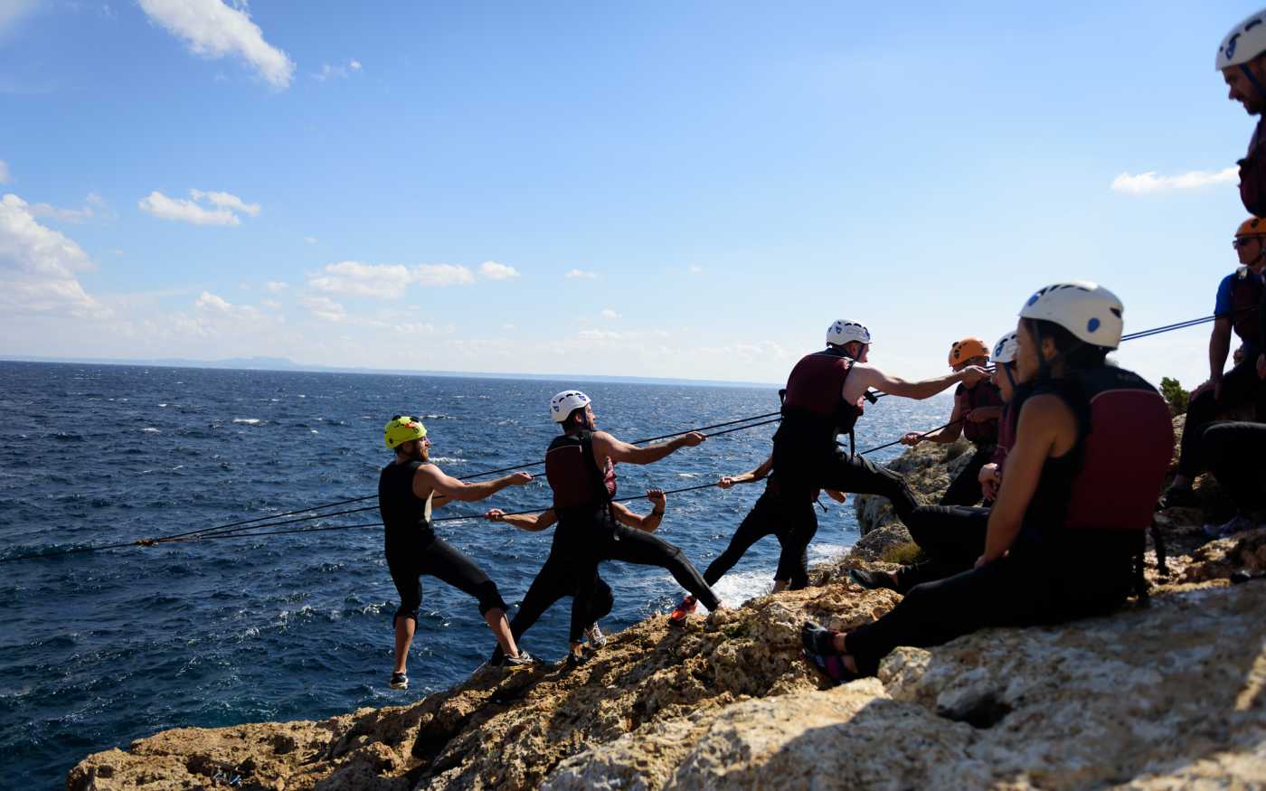 Coasteering in Mallorca Team-Buidling