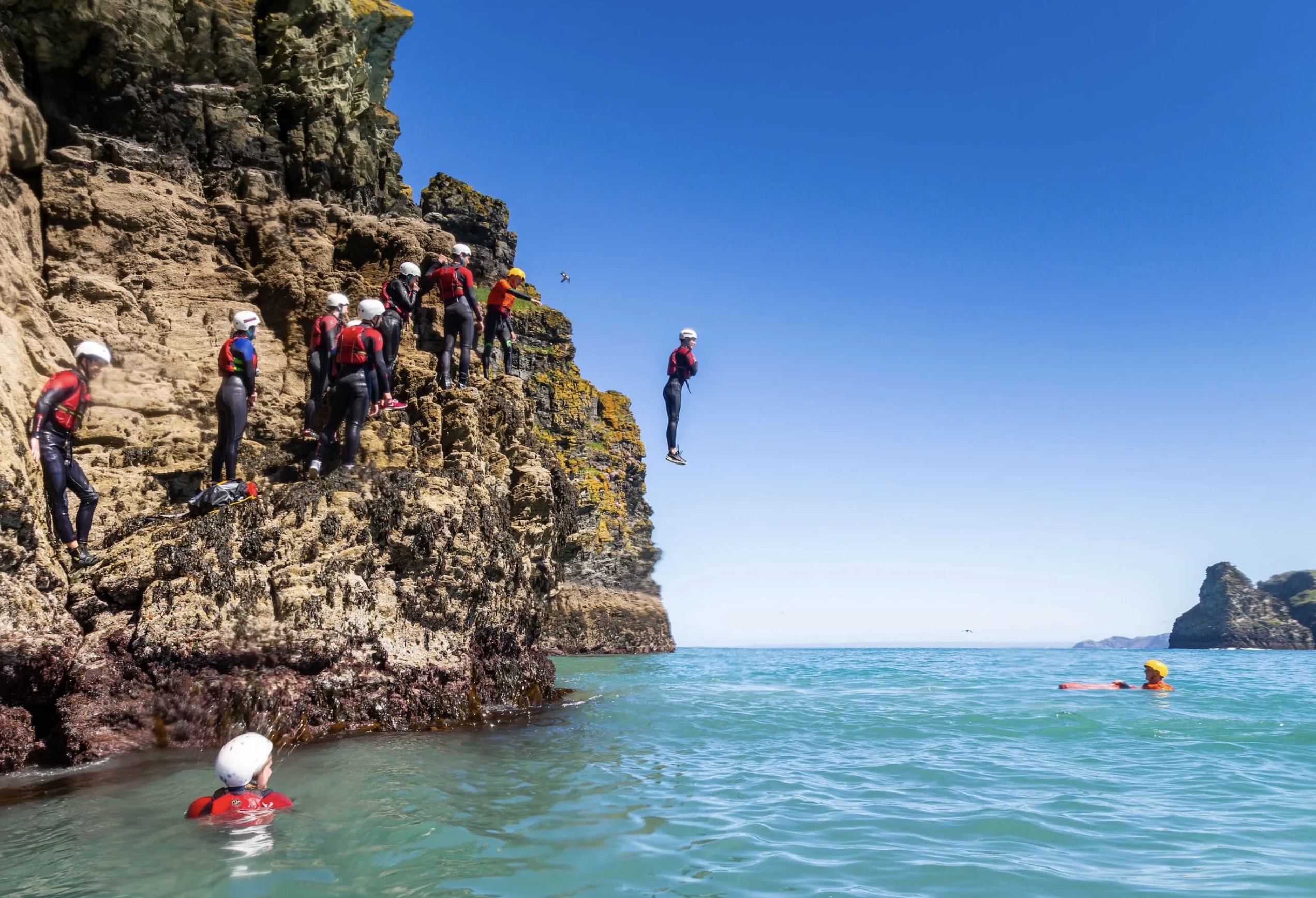 Coasteering as one of the most fun team-buidling activities for teams in Mallorca