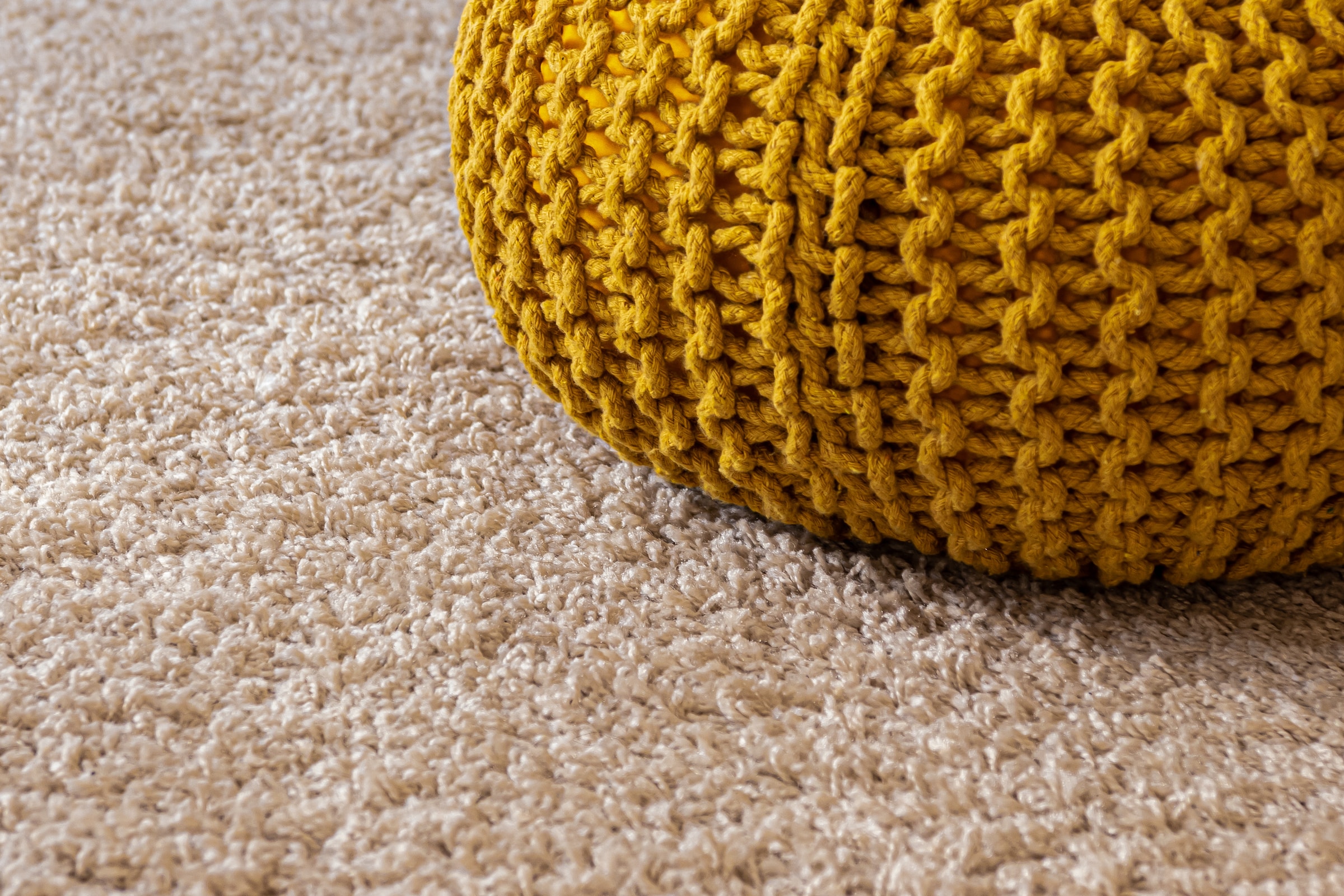Tricky Trade-offs: Pros and Cons of Radiant Floor Heating for Hardwood and Carpet Flooring