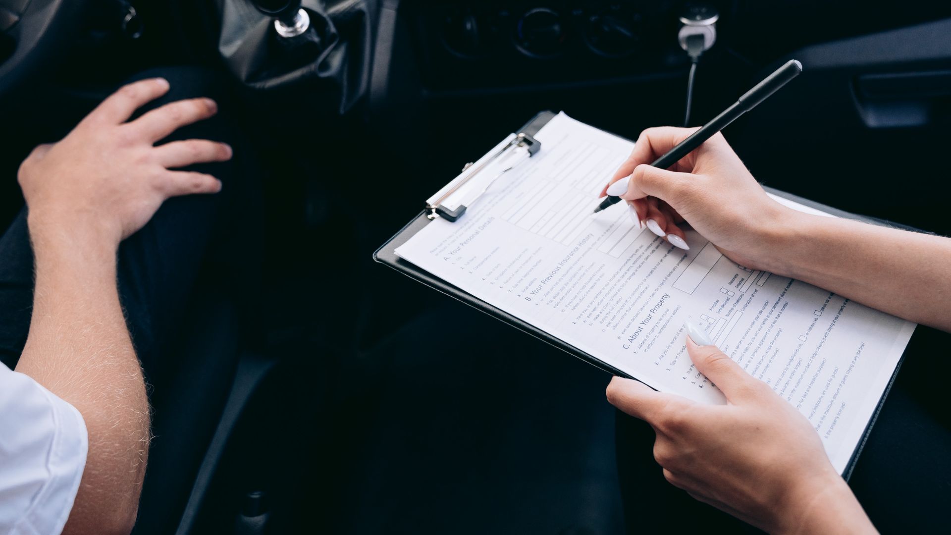 How to File an Auto Insurance Claim in St. Thomas