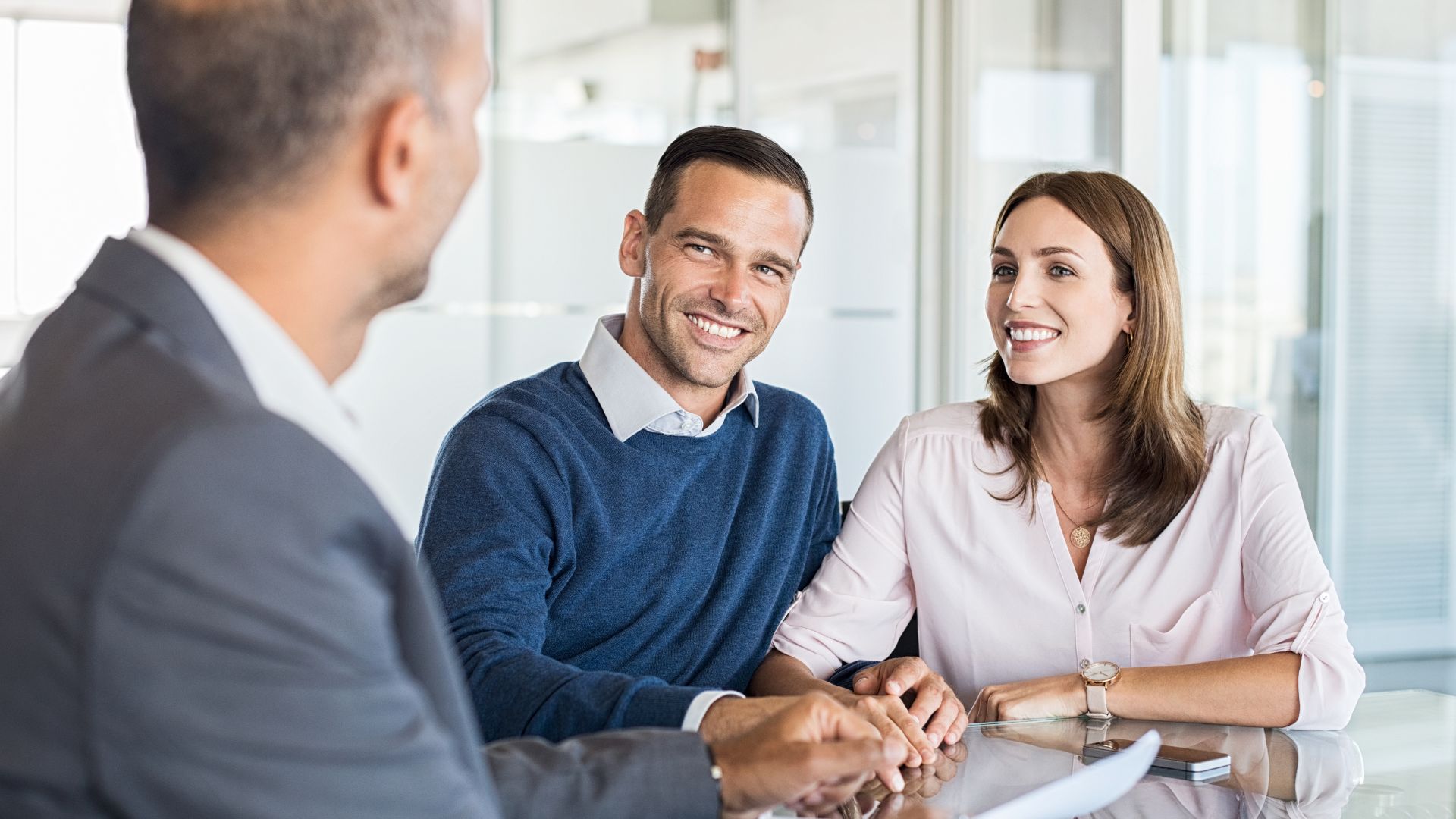 What Insurance Brokers Do and Why They Matter for Businesses and Families