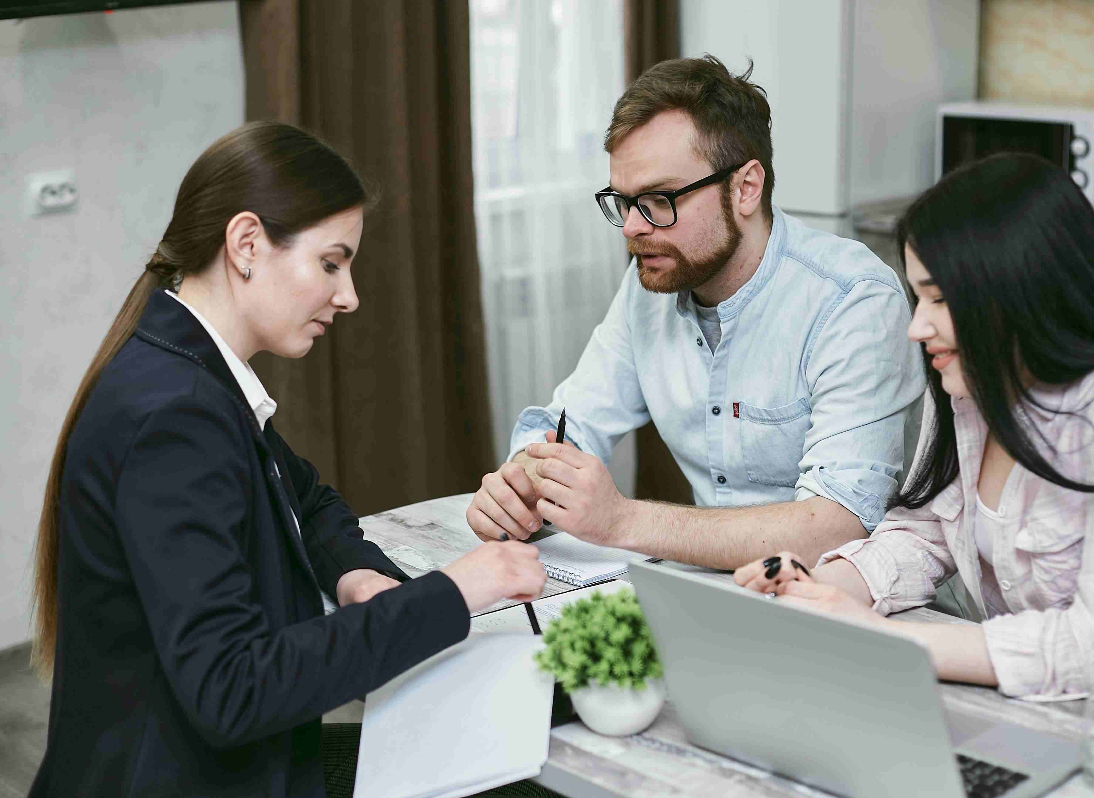 How to Choose the Best Commercial Insurance in Ontario