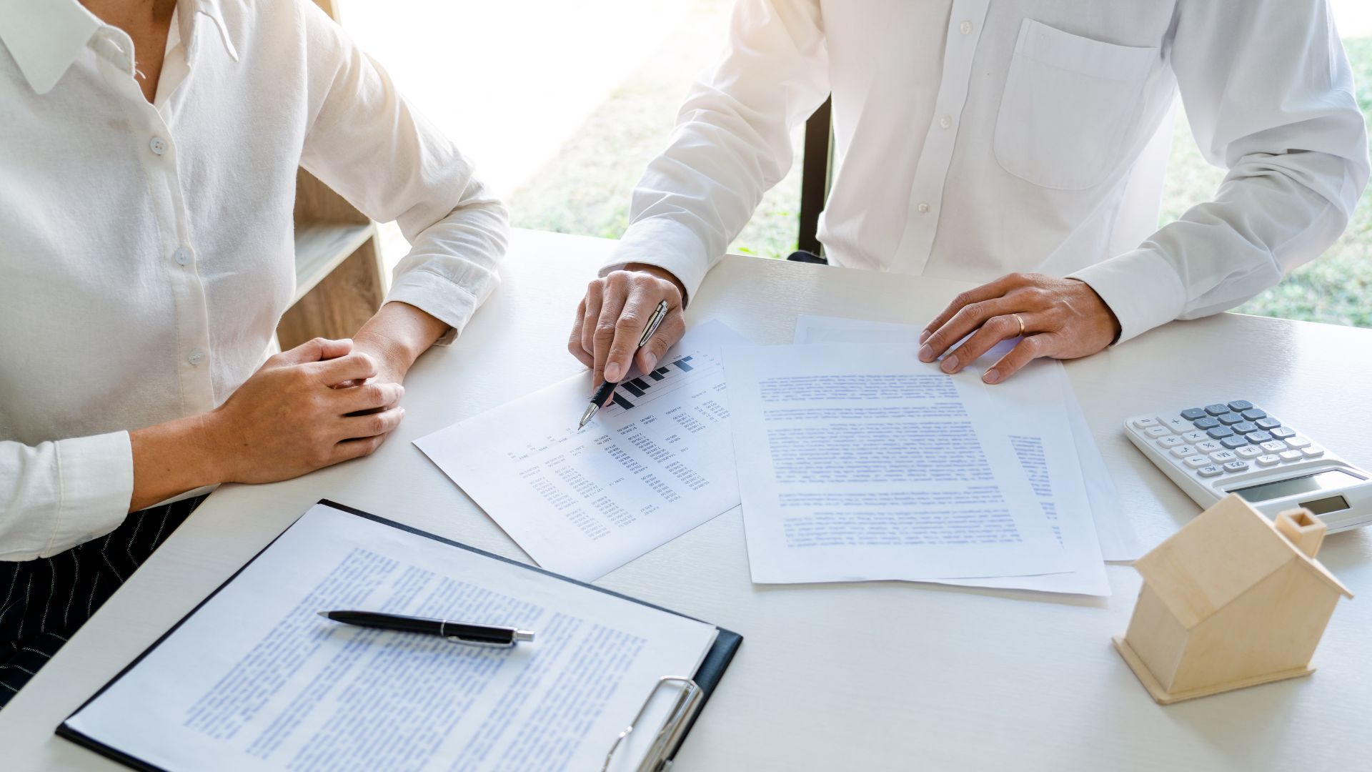 Insurance Brokers vs Insurance Agents: Understanding the Difference