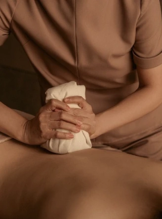 Reference photograph of a massage experience