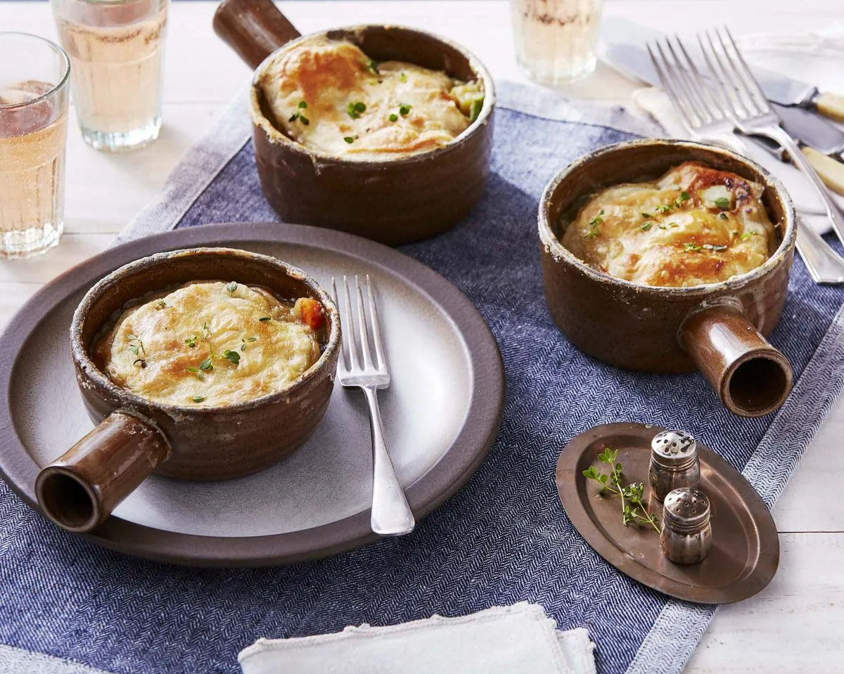 Horseradish Chicken Potpies