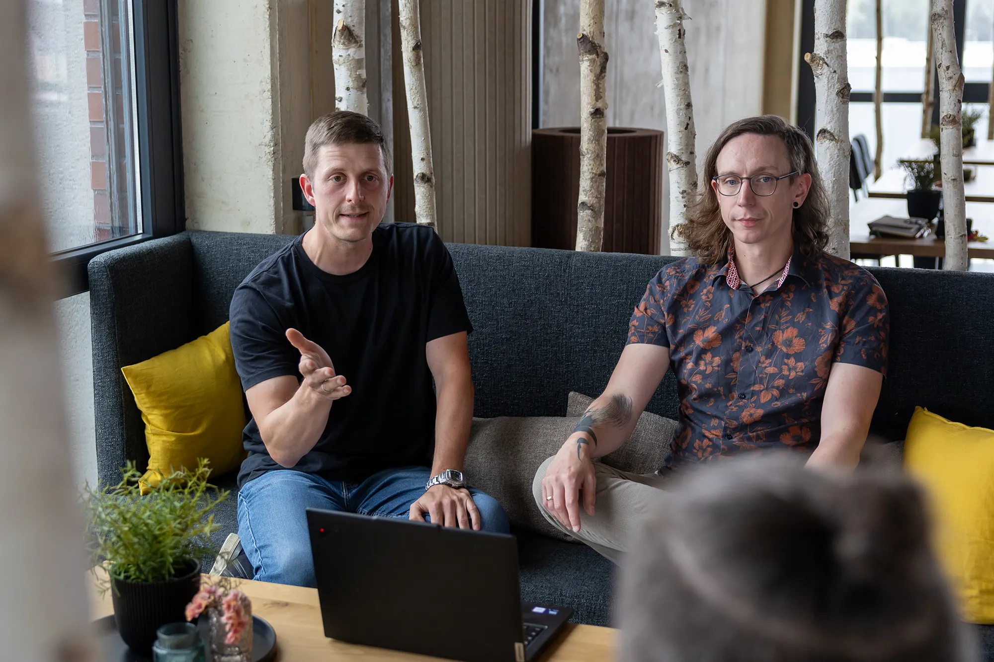 Unsere beiden Solution Architects im Gespräch.