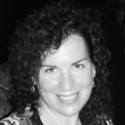 Rhonda headshot