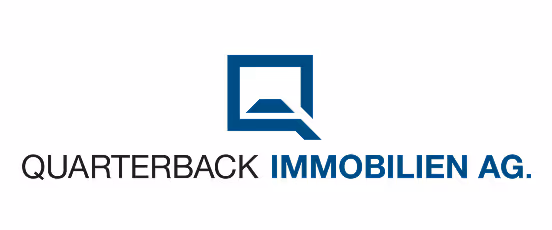 Logo von Quarterback Immobilien AG mit einem stilisierten blauen Quadrat und Text.