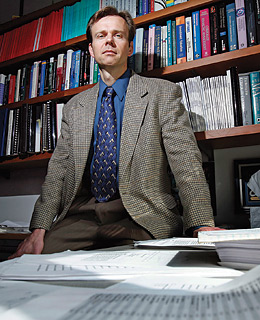Accounting professor Erik Lie