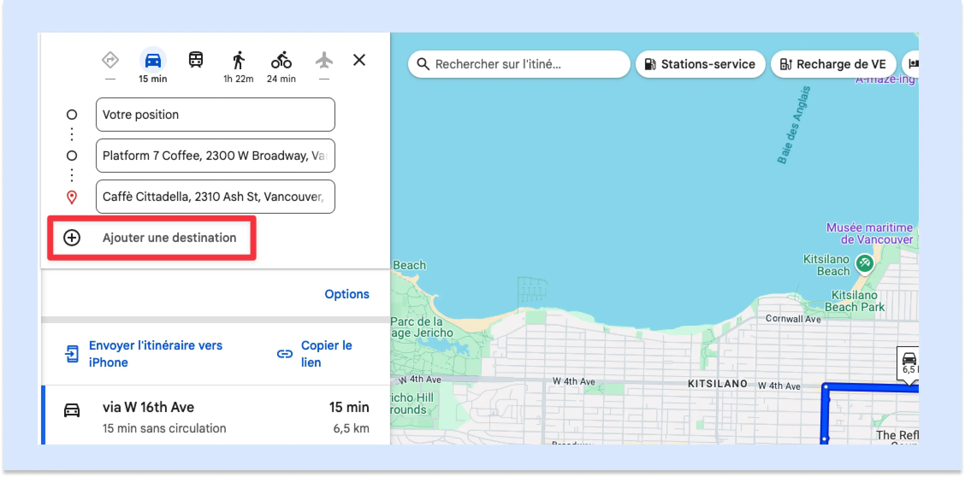 Le panneau d'itinéraire Google Maps montrant une liste de trois destinations : "Votre position", "Platform 7 Coffee" et "Caffe Cittadella". Le bouton "+ Ajouter une destination" est surligné en rouge.