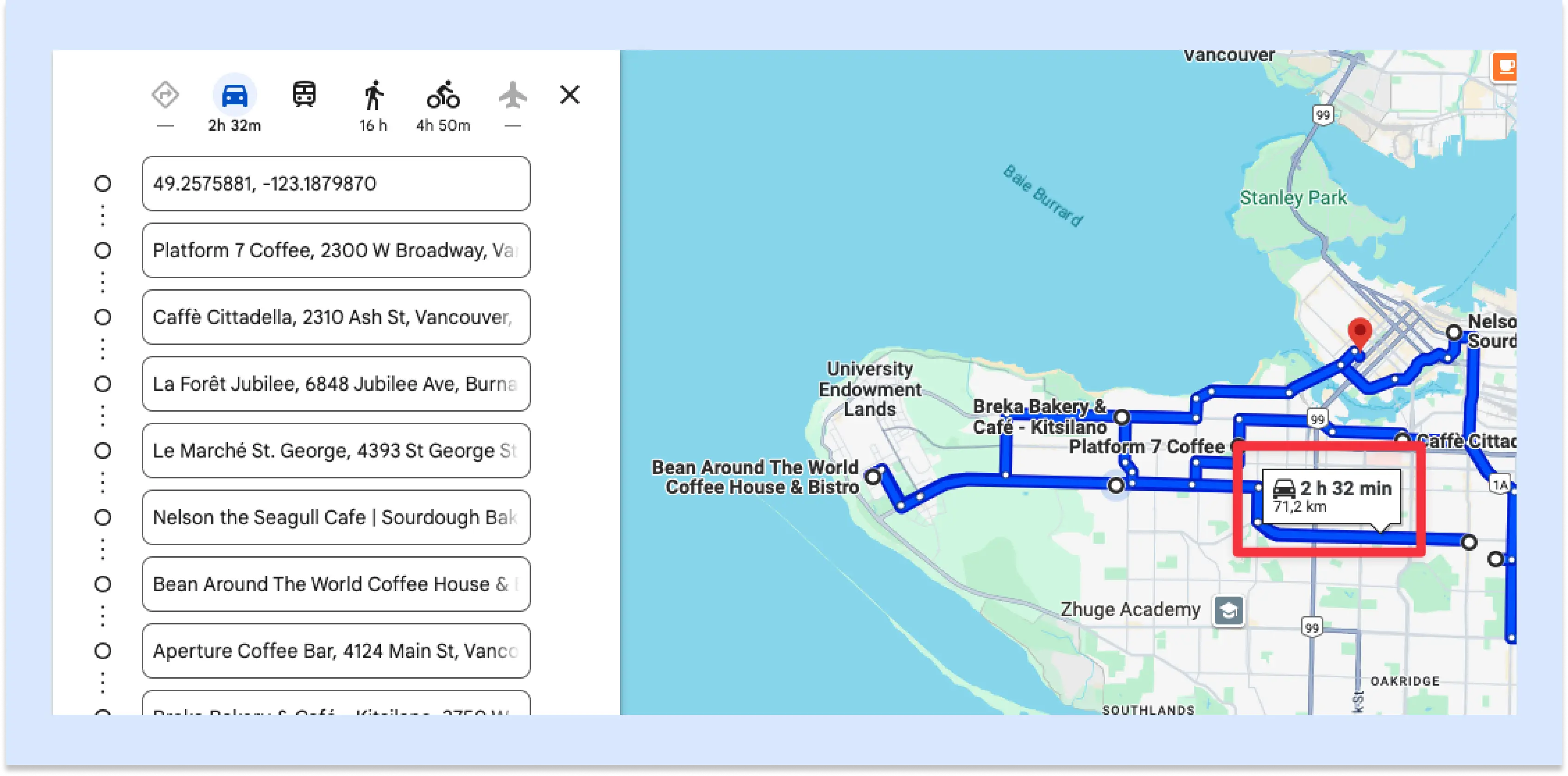 Panneau d'itinéraire Google Maps et écran de carte montrant une liste complète de dix destinations, avec une ligne bleue les reliant dans l'ordre où elles ont été entrées.