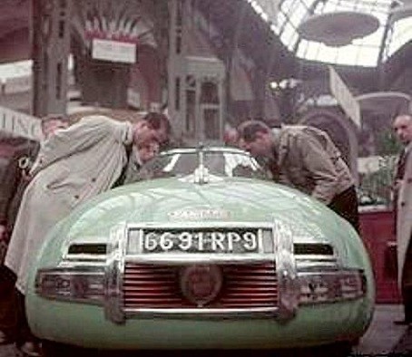 La Dynavia, vedette du salon de Paris 1948.