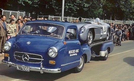 Le Renntransporter Mercedes