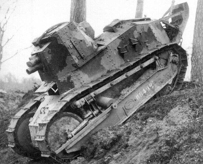 char-renault-FT-17-75mm