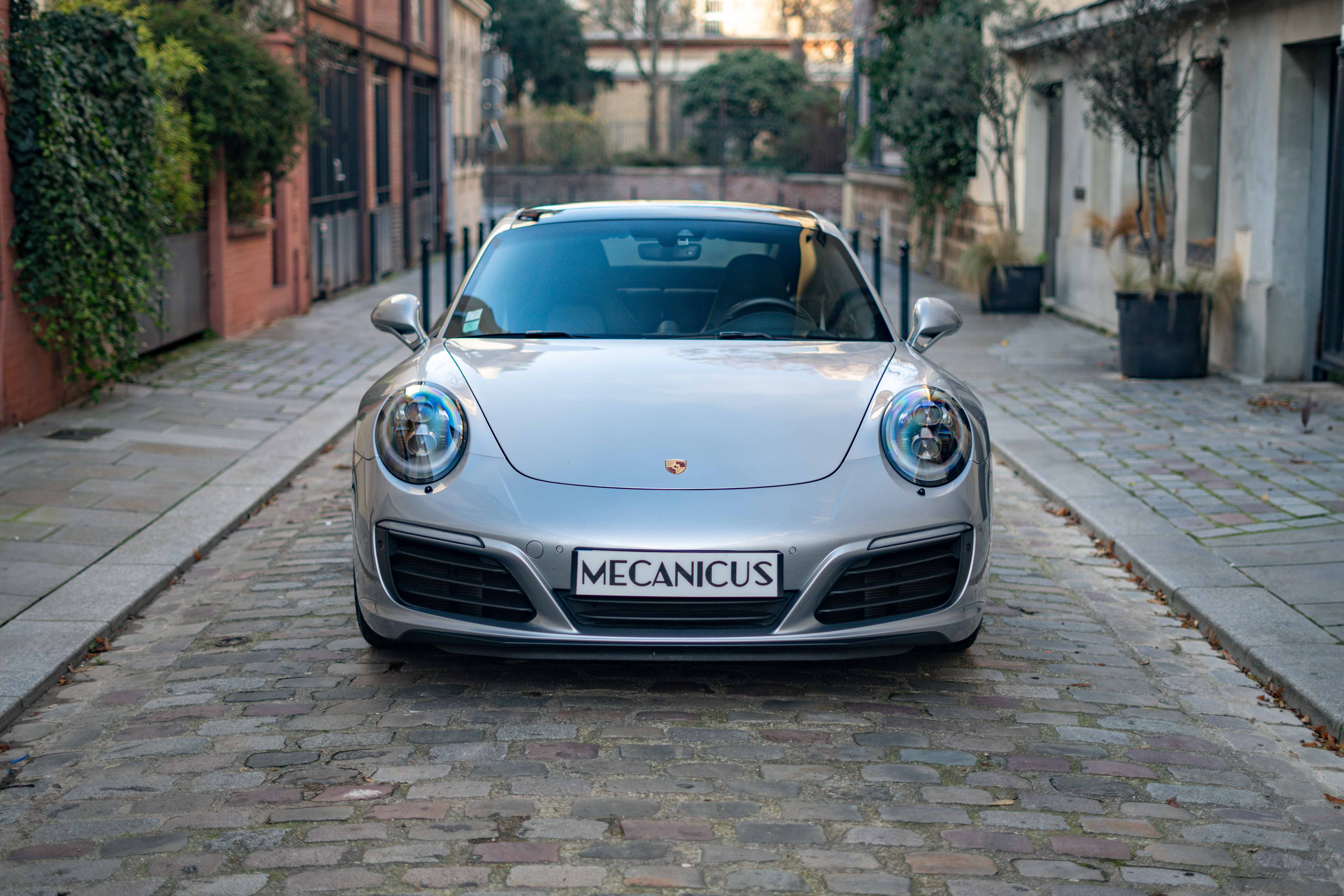 Porsche 911 991.2 Carrera 4S *Gris Argent GT*