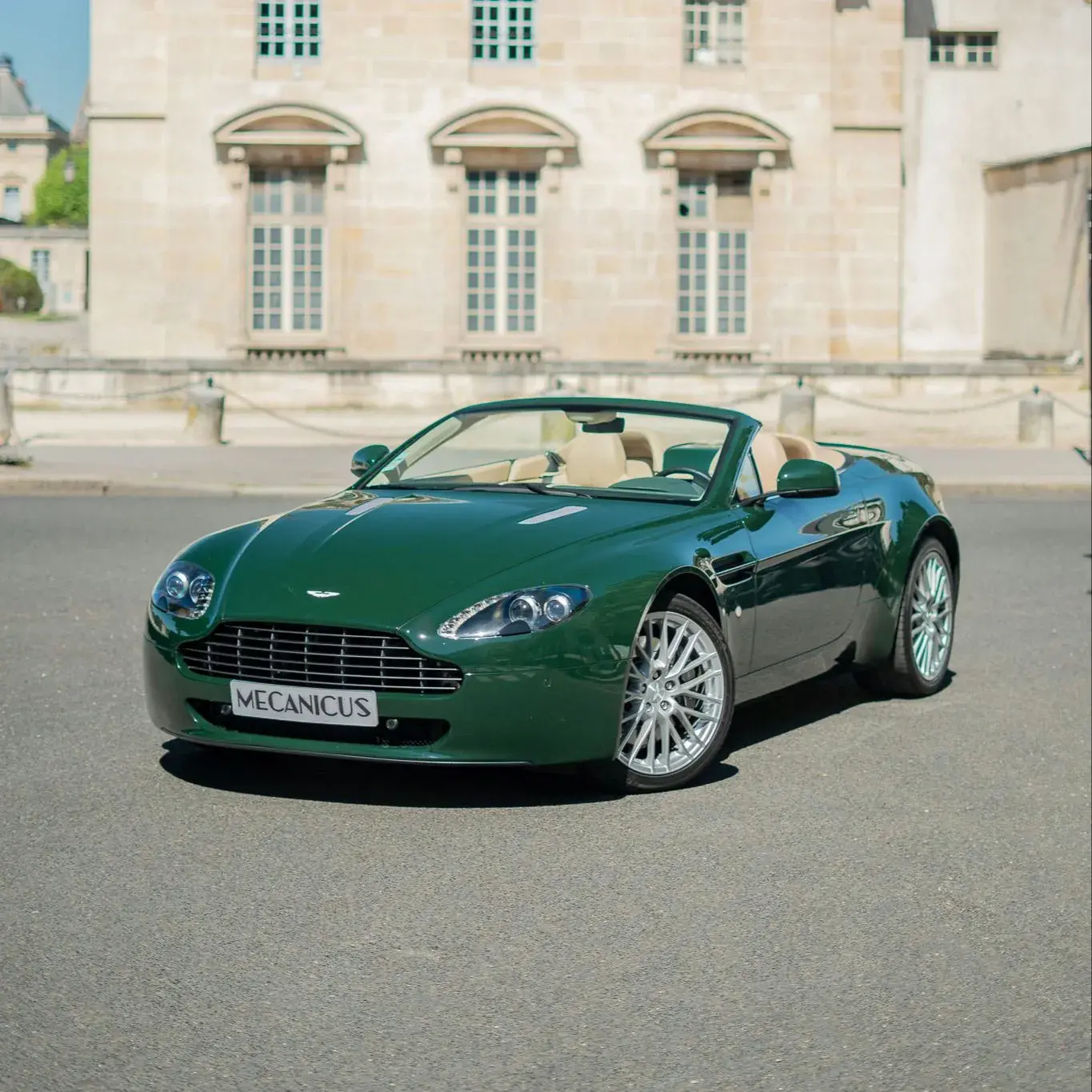 Aston Martin V8 Vantage Roadster Vert Mecanicus Paris