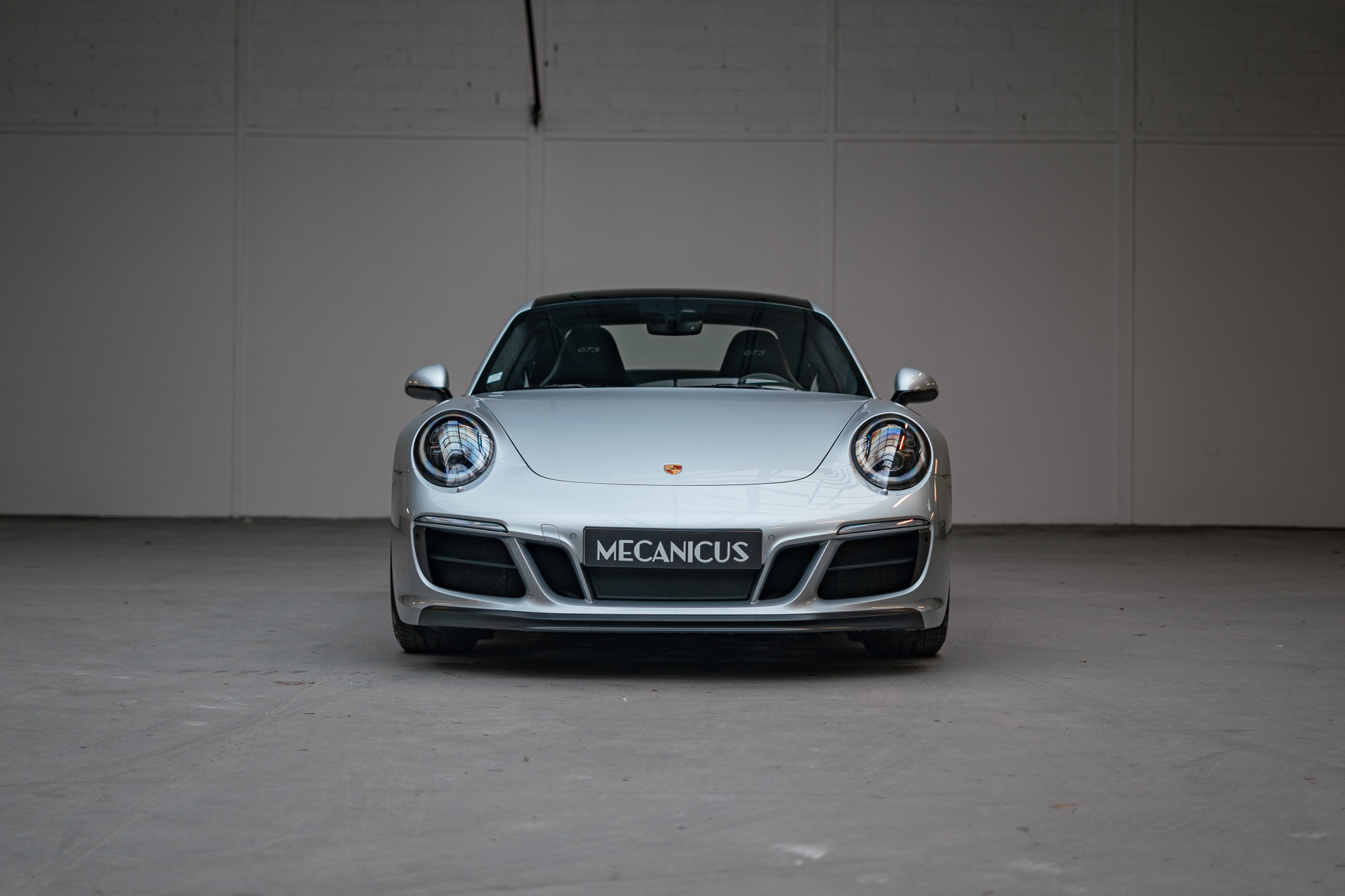 Porsche 911 991.2 Carrera 4 GTS *Carbone / Boîte mécanique / Entretiens 100% Porsche* 