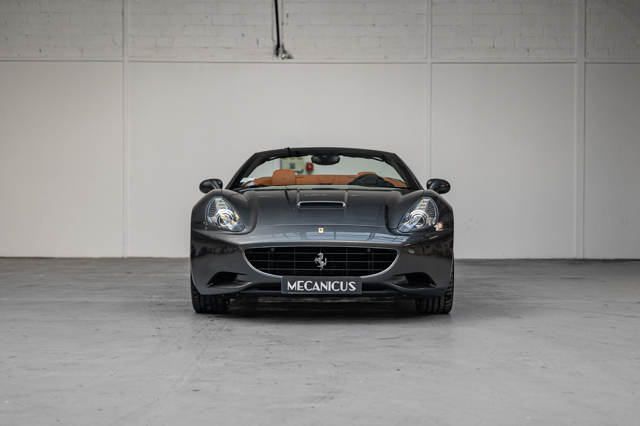 Ferrari California *V8 4.3 2+2 / Grigio Silverstone & Cuoio*