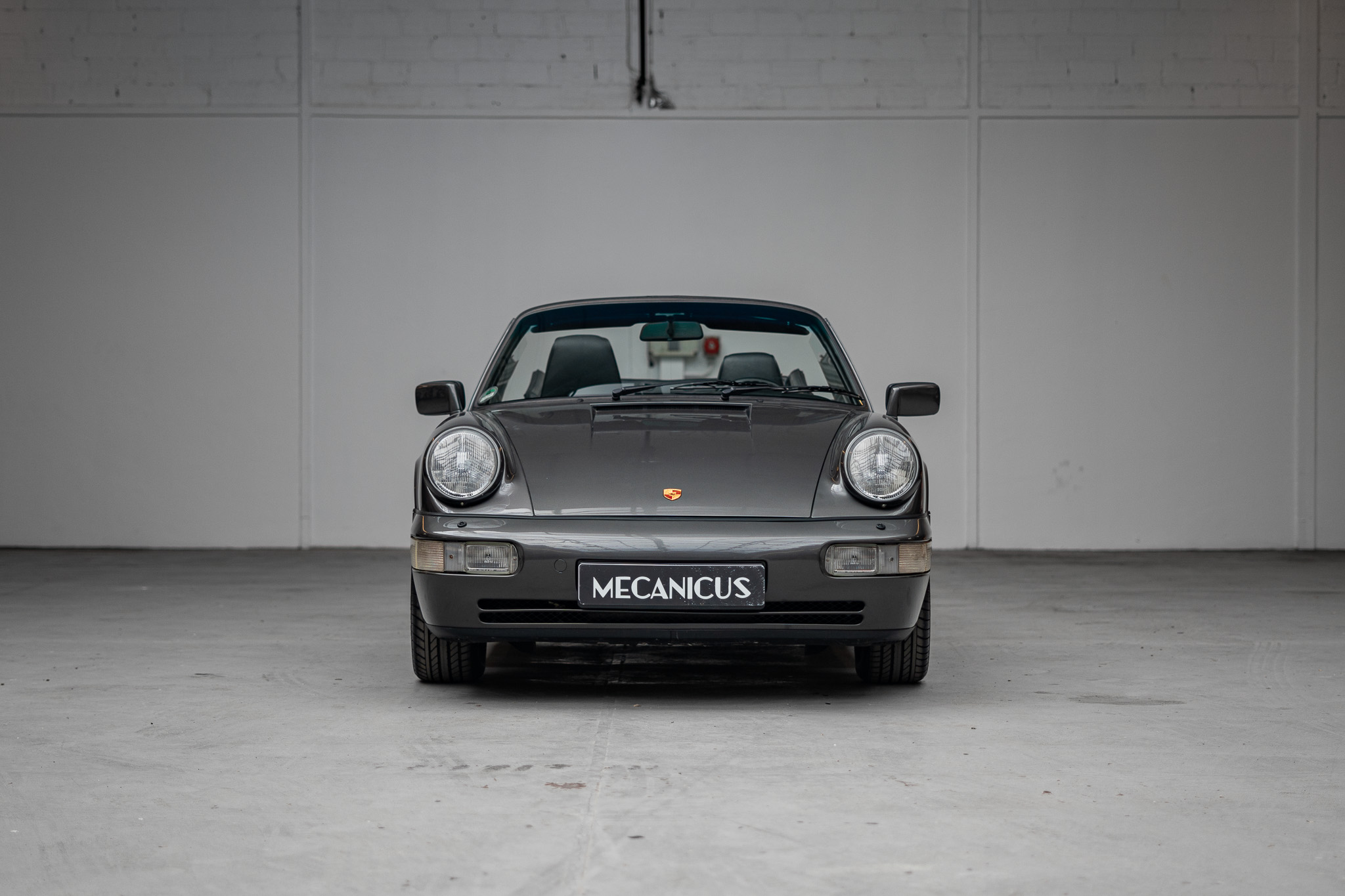 Porsche 911 964 Carrera 2 Cabriolet *Faible kilométrage / Sièges sport*