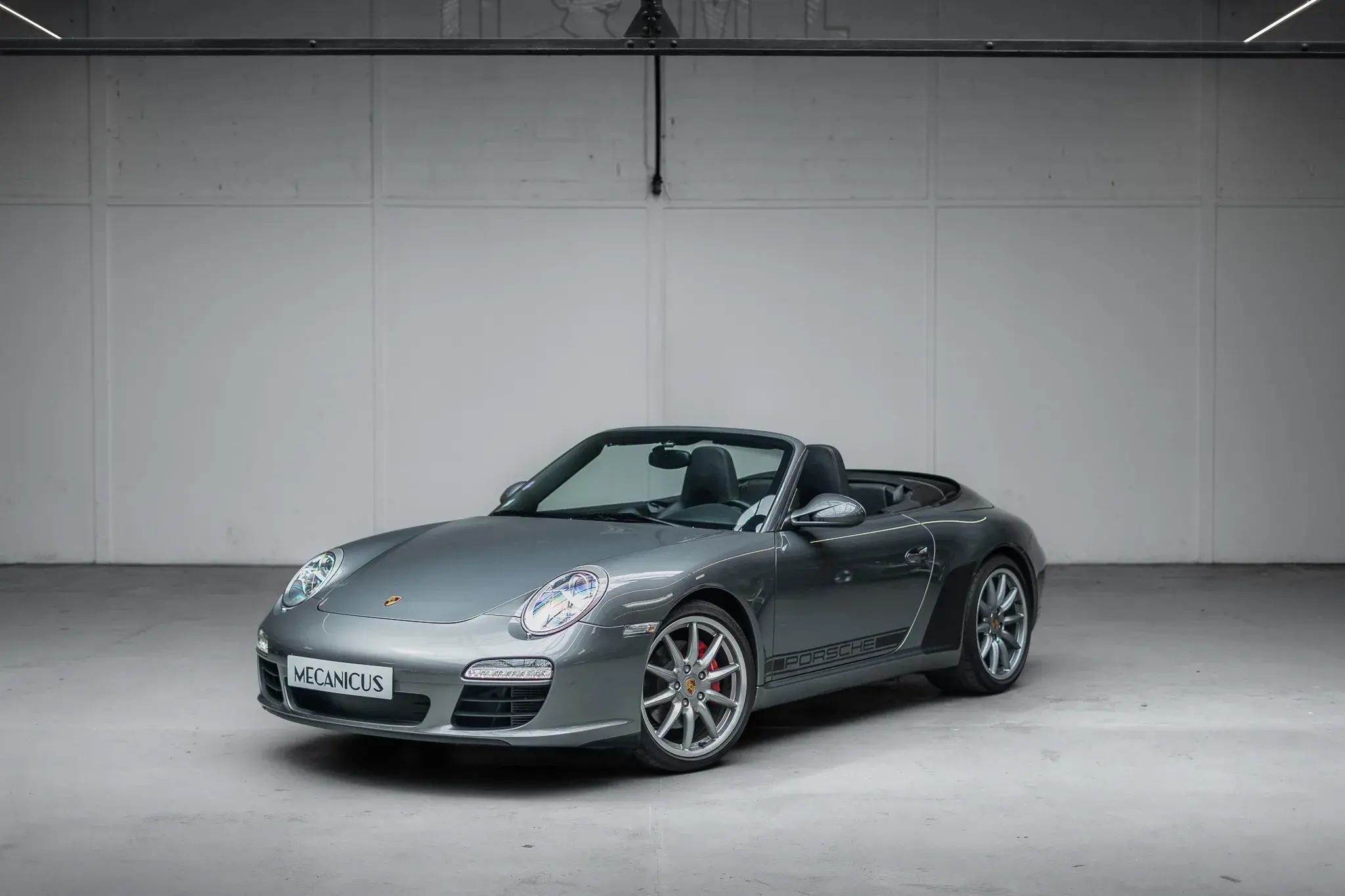 Porsche 911 997.2 Carrera S Cabriolet *French-delivered / Meteor Grey*
