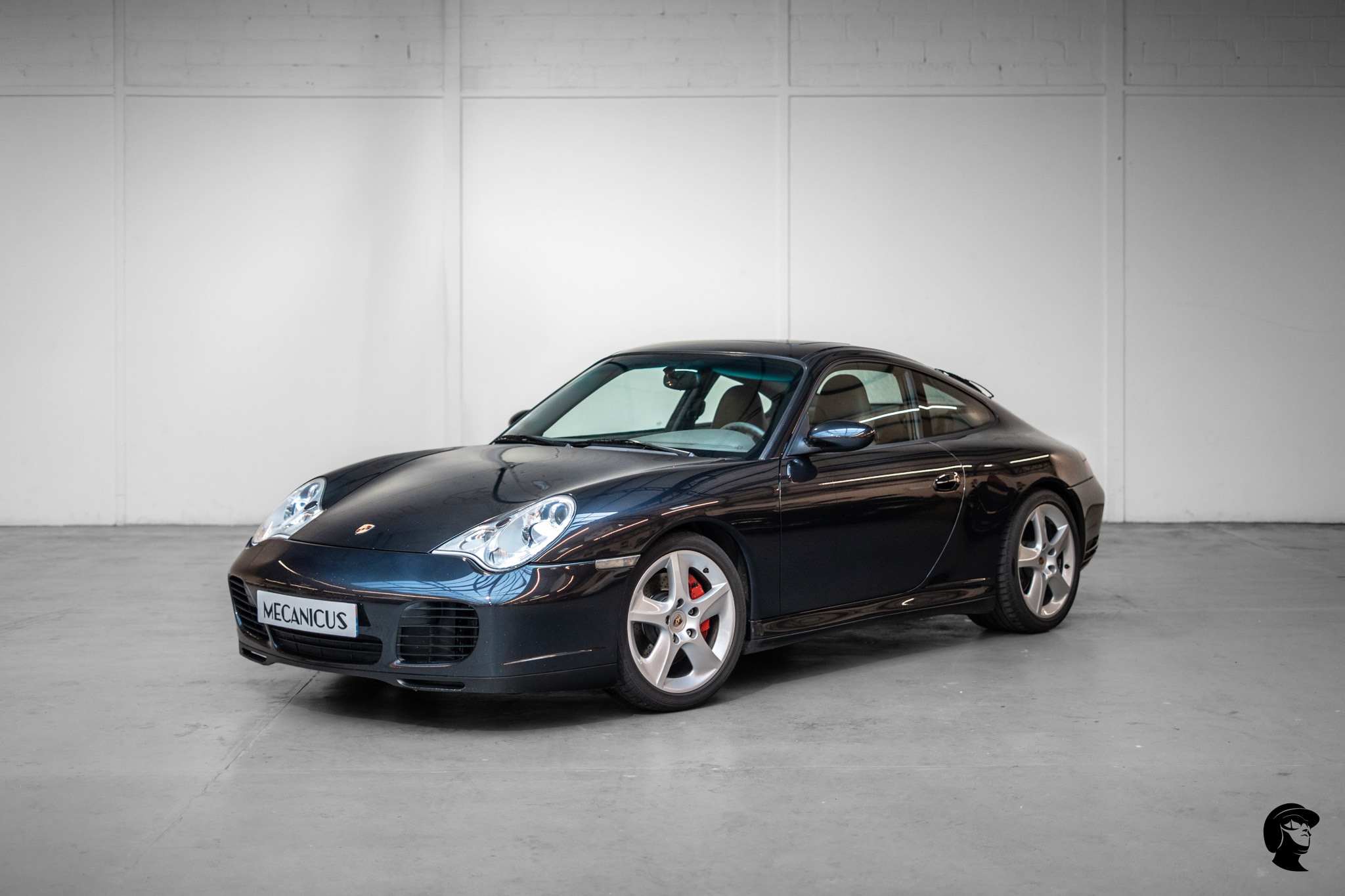 Porsche 911 996 Carrera 4S BVM *Porsche Exclusive / Atlas Grey Metallic / IMS traité*
