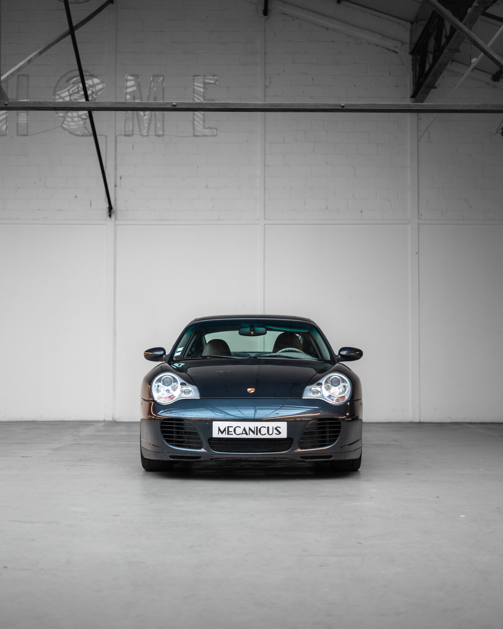 Porsche 911 996 Carrera 4S BVM *Porsche Exclusive / Atlas Grey Metallic / IMS traité*