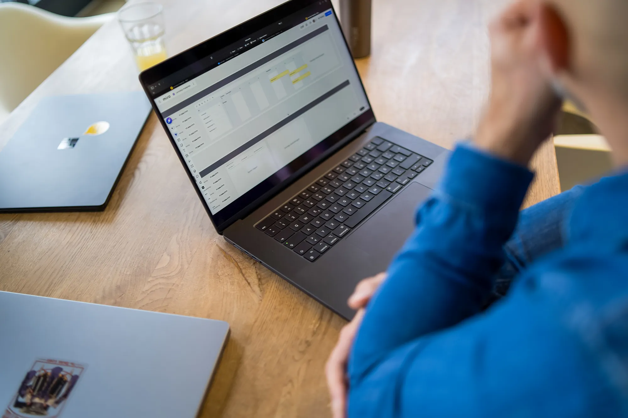 Die Implementation der wichtigsten Medusa.js Erweiterungen werden in der Planung berücksichtigt.