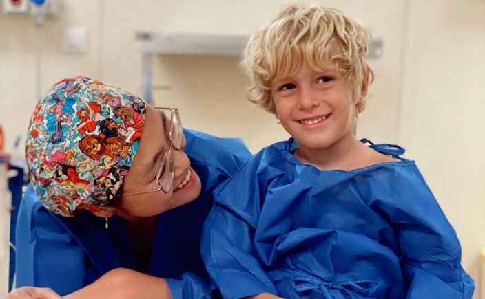 Por qué algunos tratamientos de caries en niños requieren intervención con anestesista