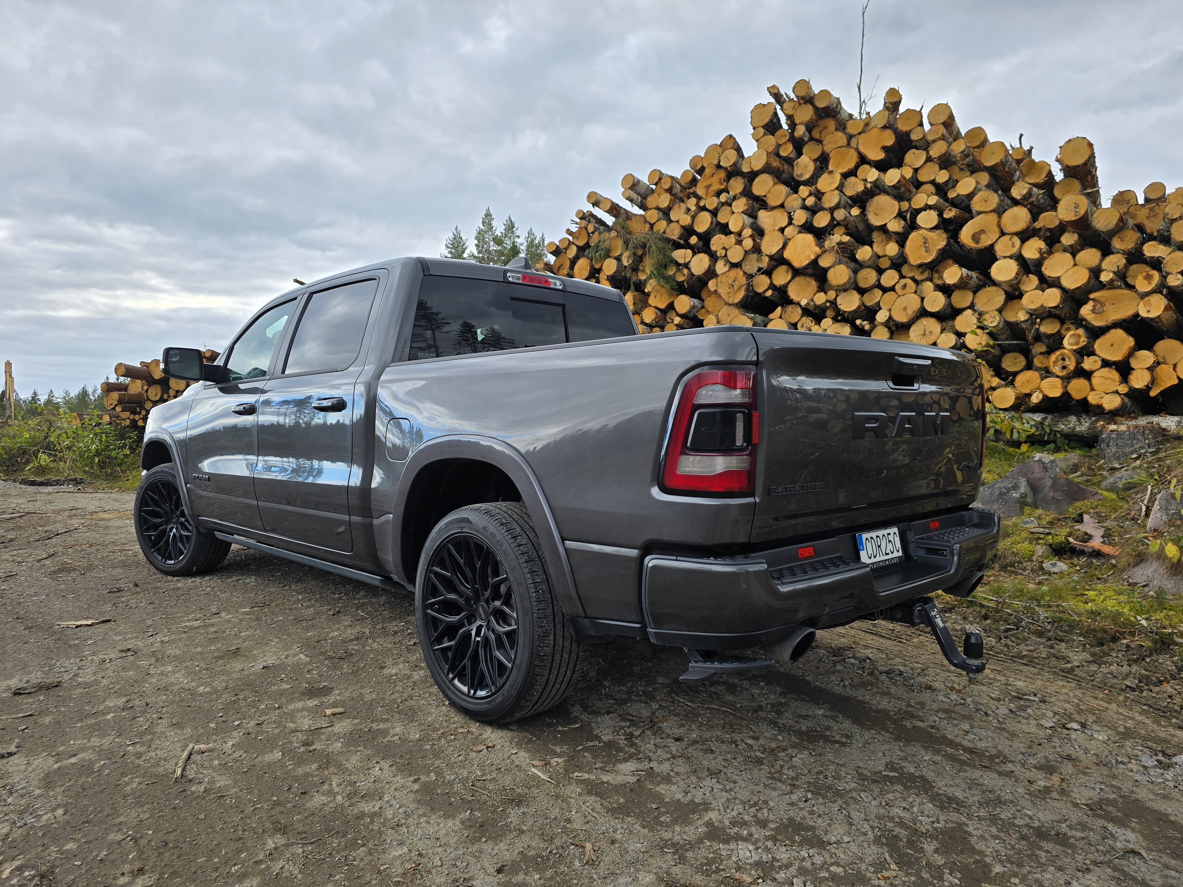 RAM 1500 Crew Cab 5,7 V8 HEMI Flex Fuel TorquelFI 395 Hk